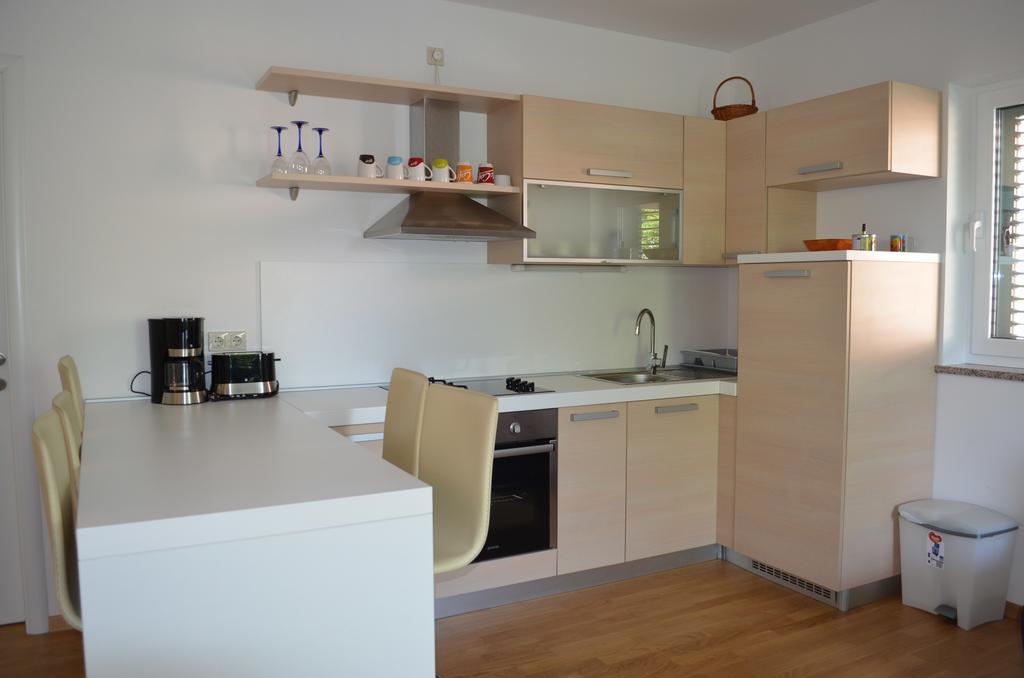 Apartments Soldo Baska  Exterior photo