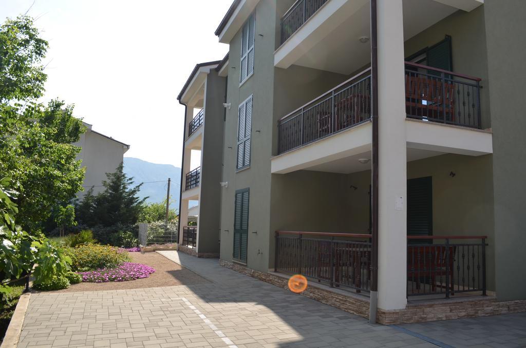 Apartments Soldo Baska  Exterior photo
